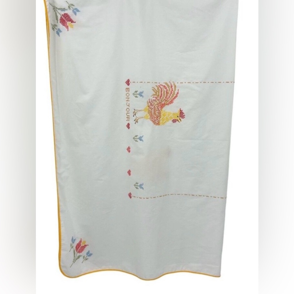 Vintage French Cross Stitched Rooster Bonjour Embroidery Tablecloth 52 x 68 New